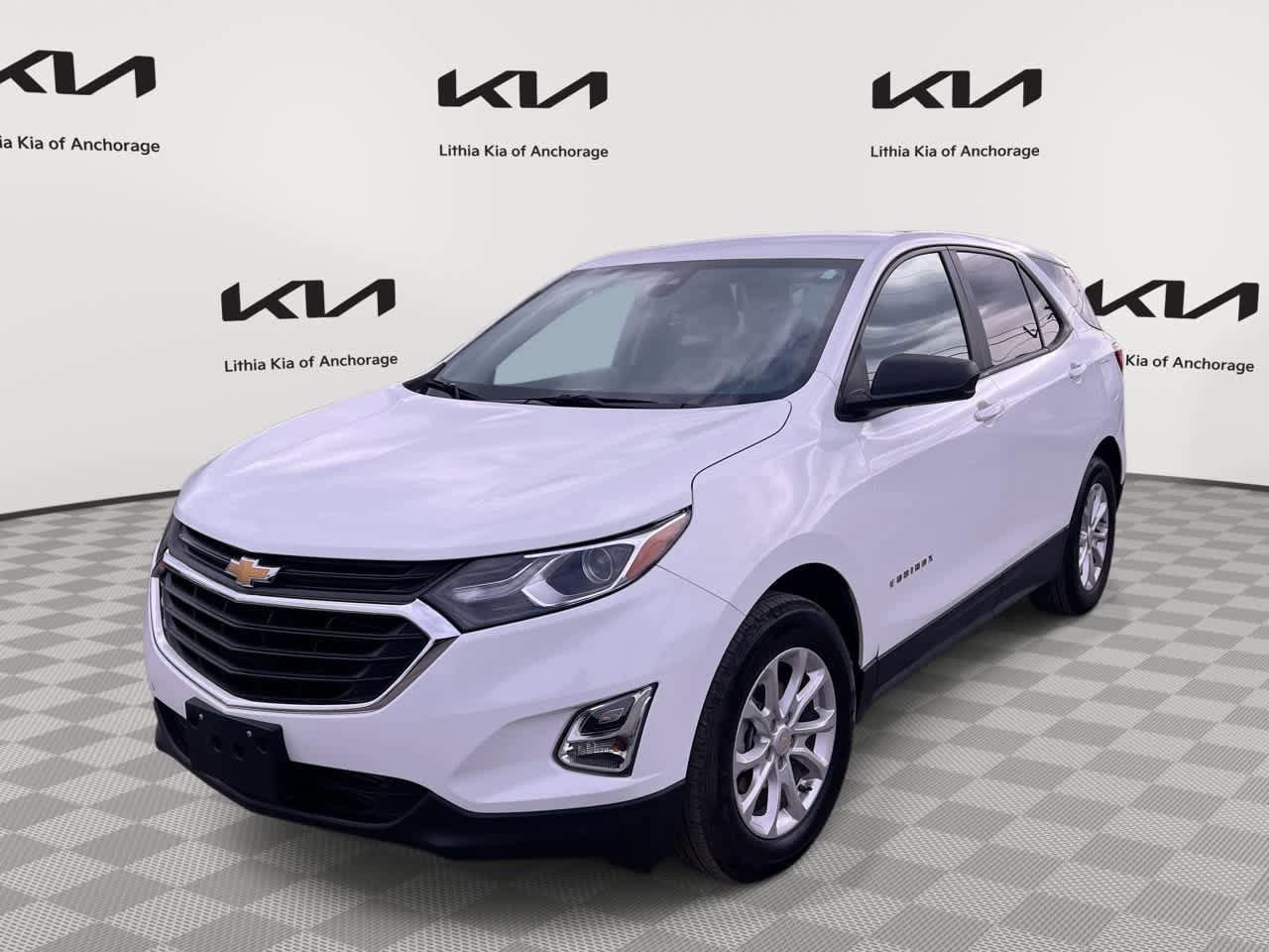 Used 2021 Chevrolet Equinox LS w/ LS Convenience Package FWD image 1