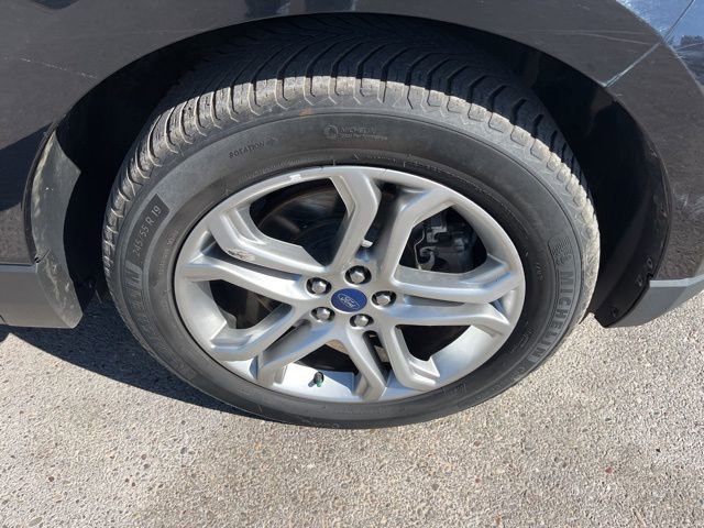 Used 2016 Ford Edge Titanium AWD/4WD image 21