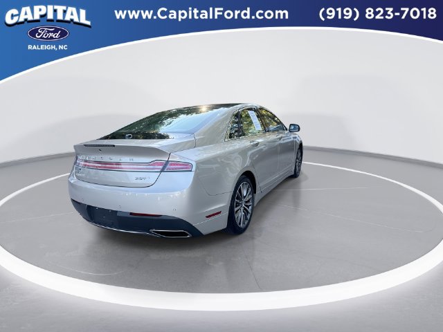 Used 2017 Lincoln MKZ Premiere FWD image 8