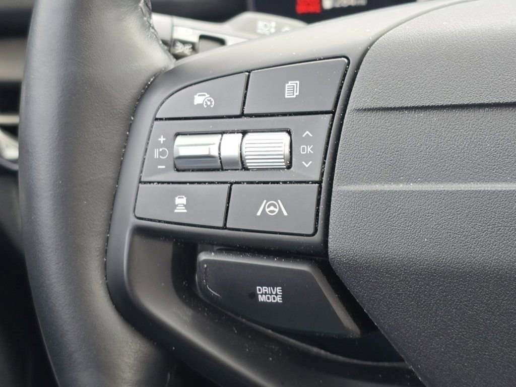 Used 2026 Kia Sportage SX image 28