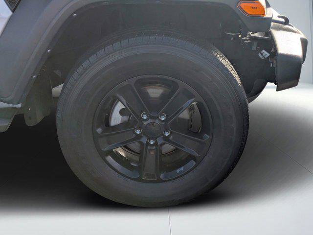 Certified 2024 Jeep Wrangler Sport S image 9