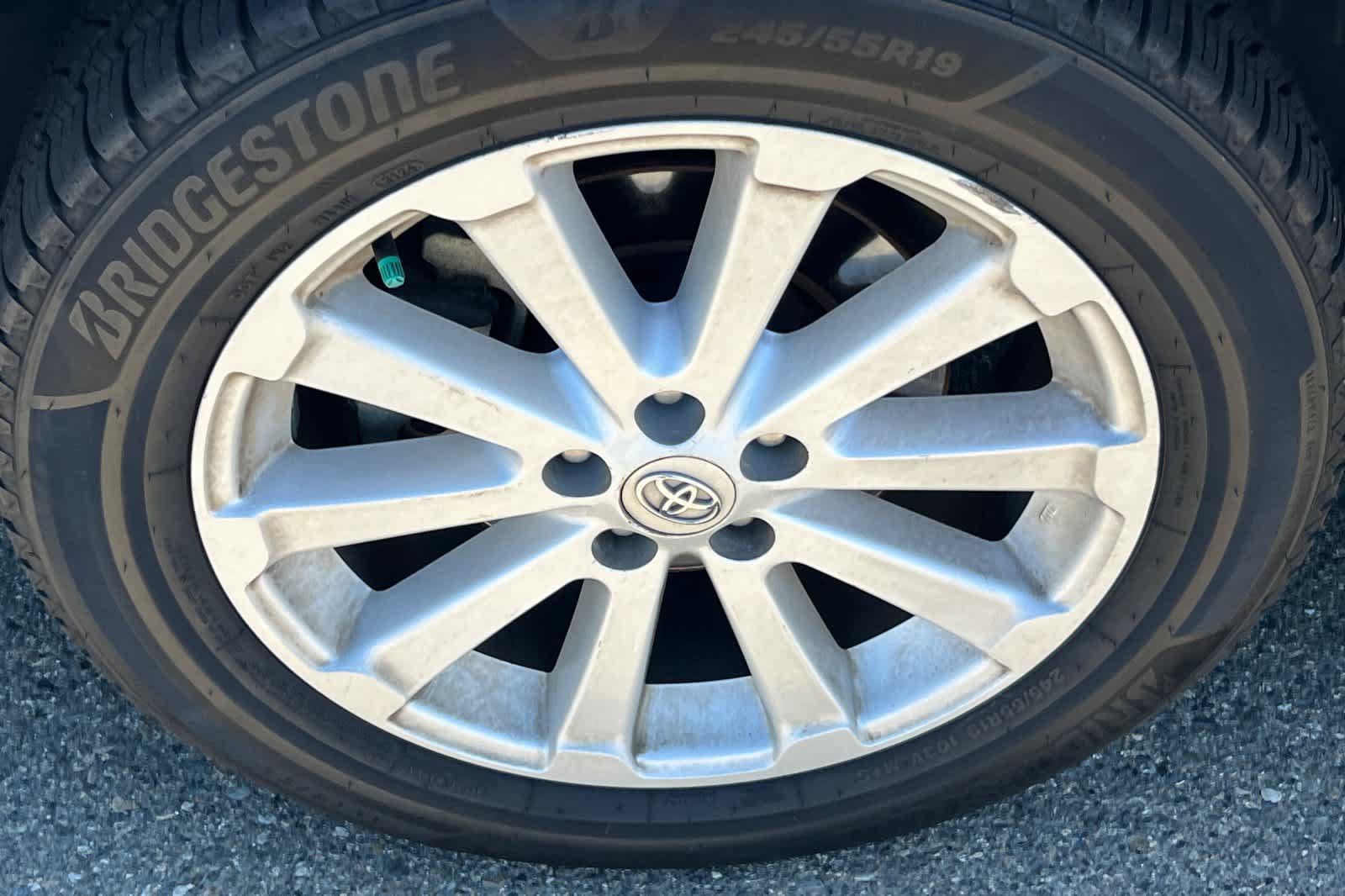 Used 2012 Toyota Venza LE AWD/4WD image 10