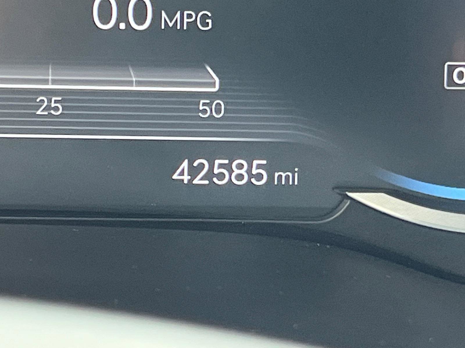 Used 2024 Genesis GV80 2.5T image 28