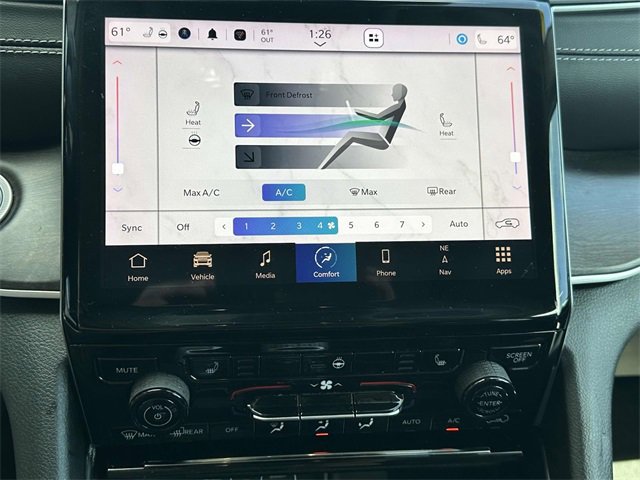 Used 2024 Jeep Grand Cherokee Limited image 14