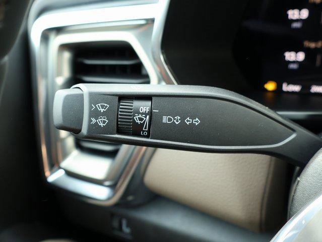 New 2025 GMC Canyon Denali image 38