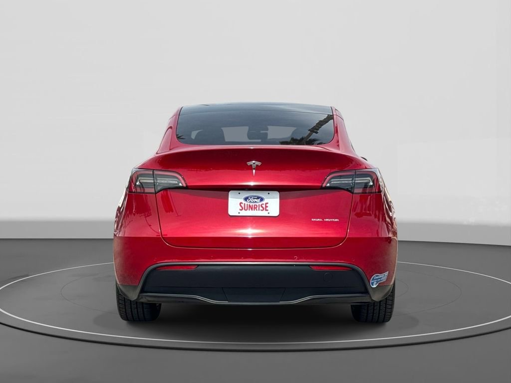 Used 2021 Tesla Model Y Long Range image 5