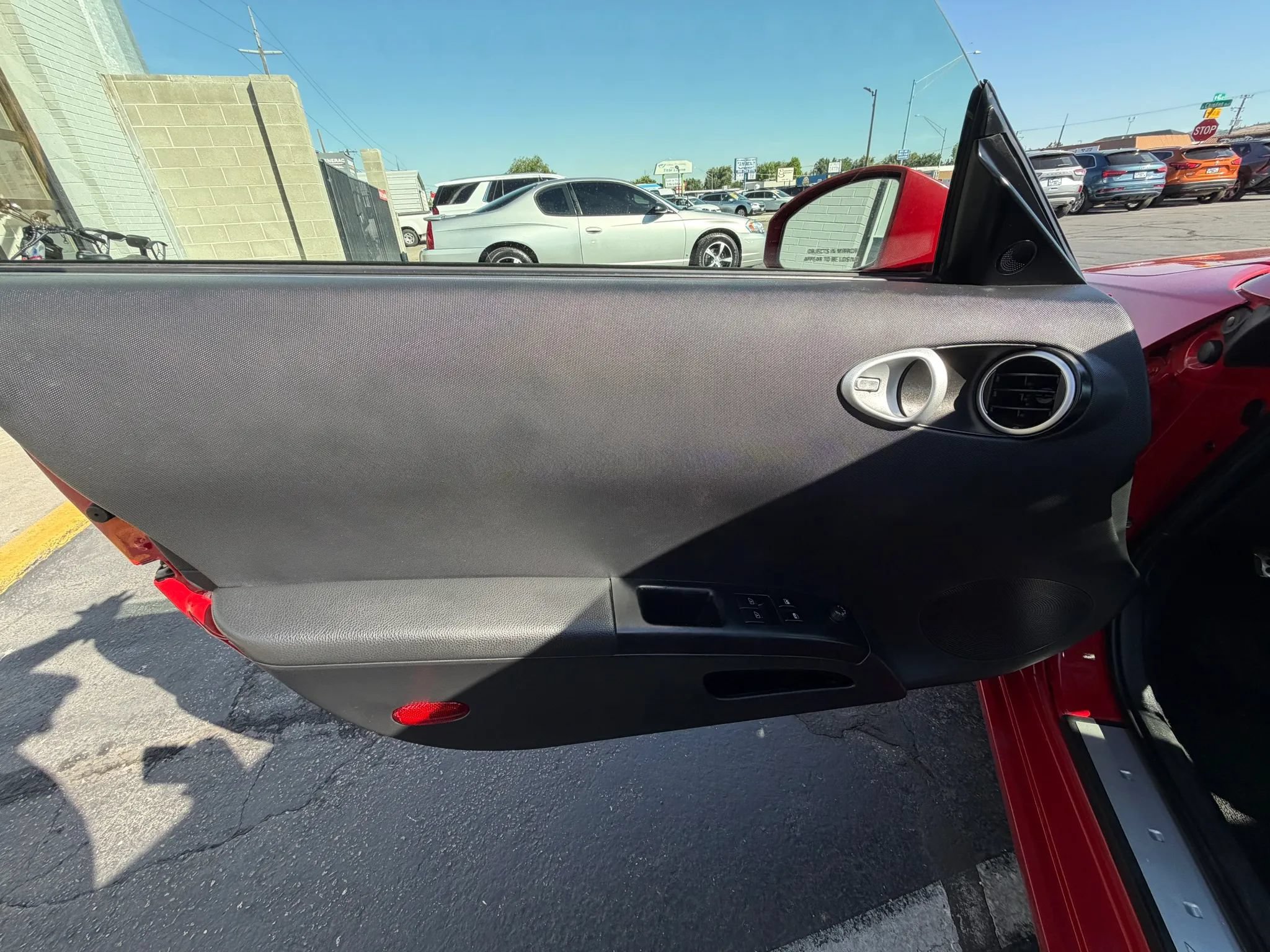 Used 2004 Nissan 350Z Touring RWD image 11