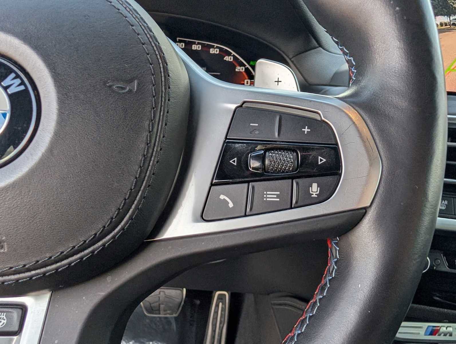 Used 2022 BMW X4 M40i image 11