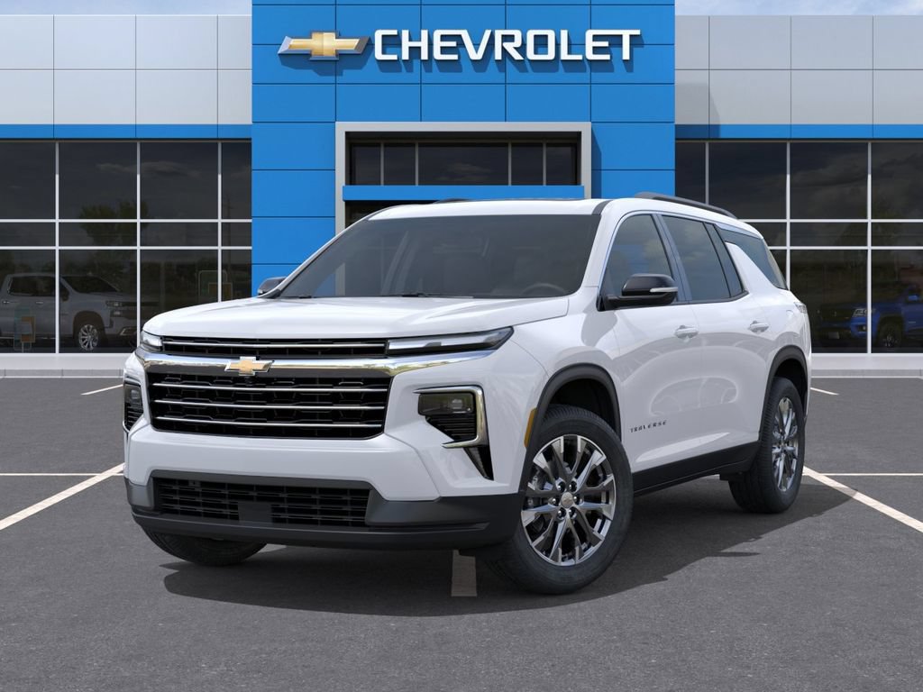 New 2026 Chevrolet Traverse LT w/ Sun and Wheel Package FWD image 3