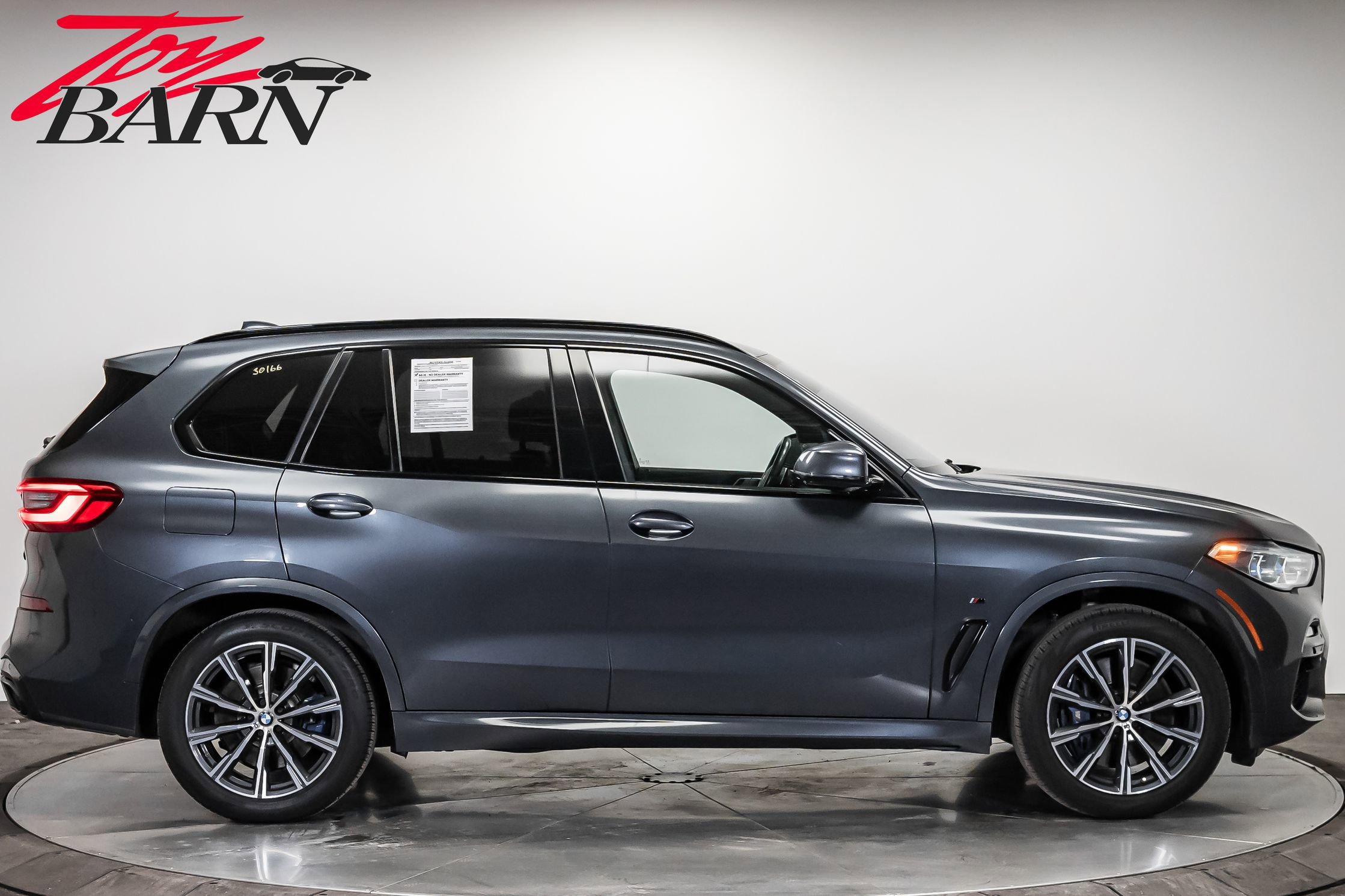 Used 2019 BMW X5 xDrive50i w/ M Sport Package image 6