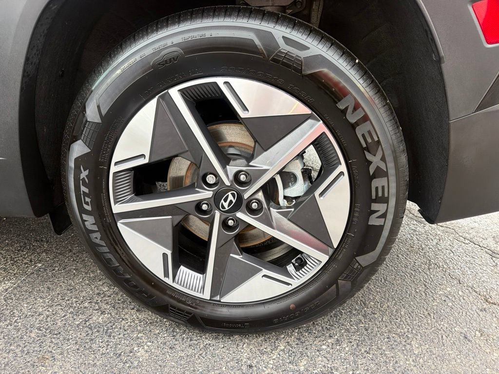 Used 2025 Hyundai Tucson SEL FWD image 52