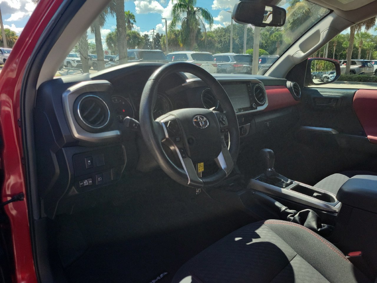Used 2022 Toyota Tacoma SR5 w/ Technology Package RWD image 15
