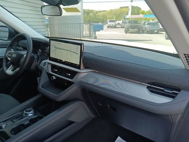 New 2026 Ford Explorer Active RWD image 37