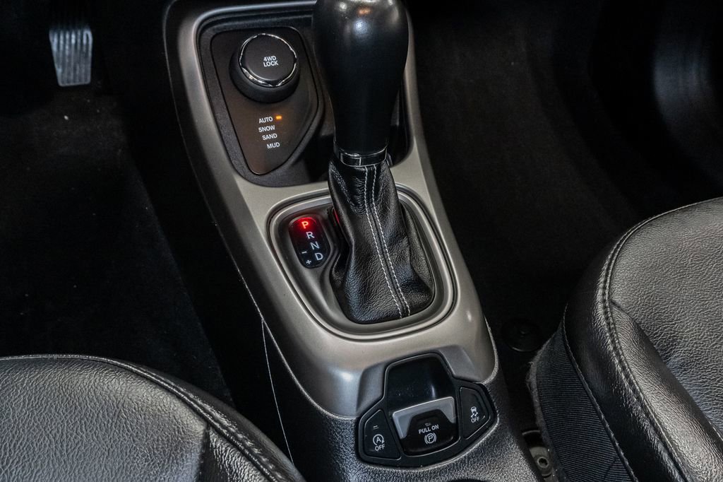 Used 2021 Jeep Compass 80th Special Edition image 22