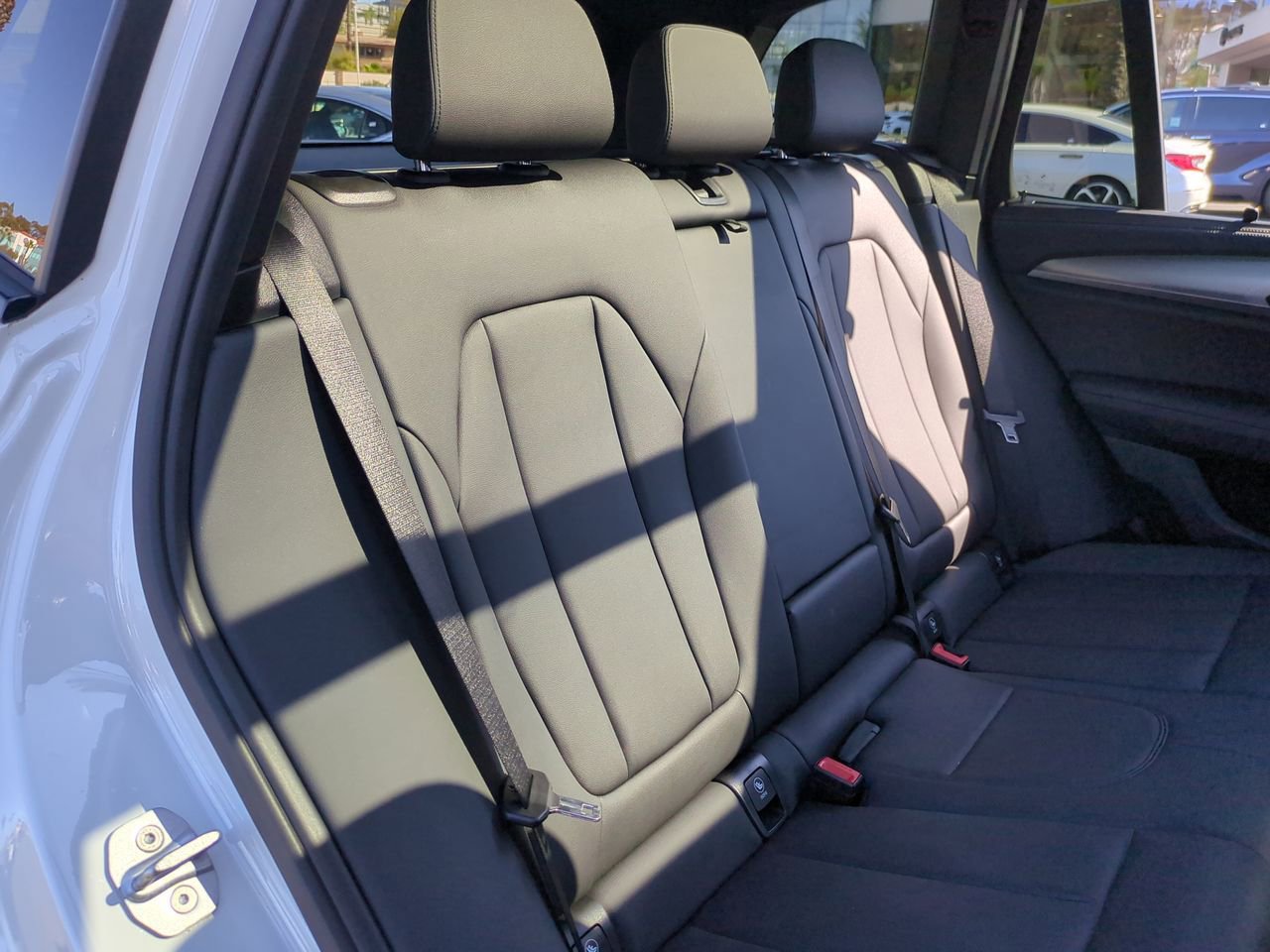 Used 2020 BMW X3 xDrive30e w/ M Sport Package 2 image 32