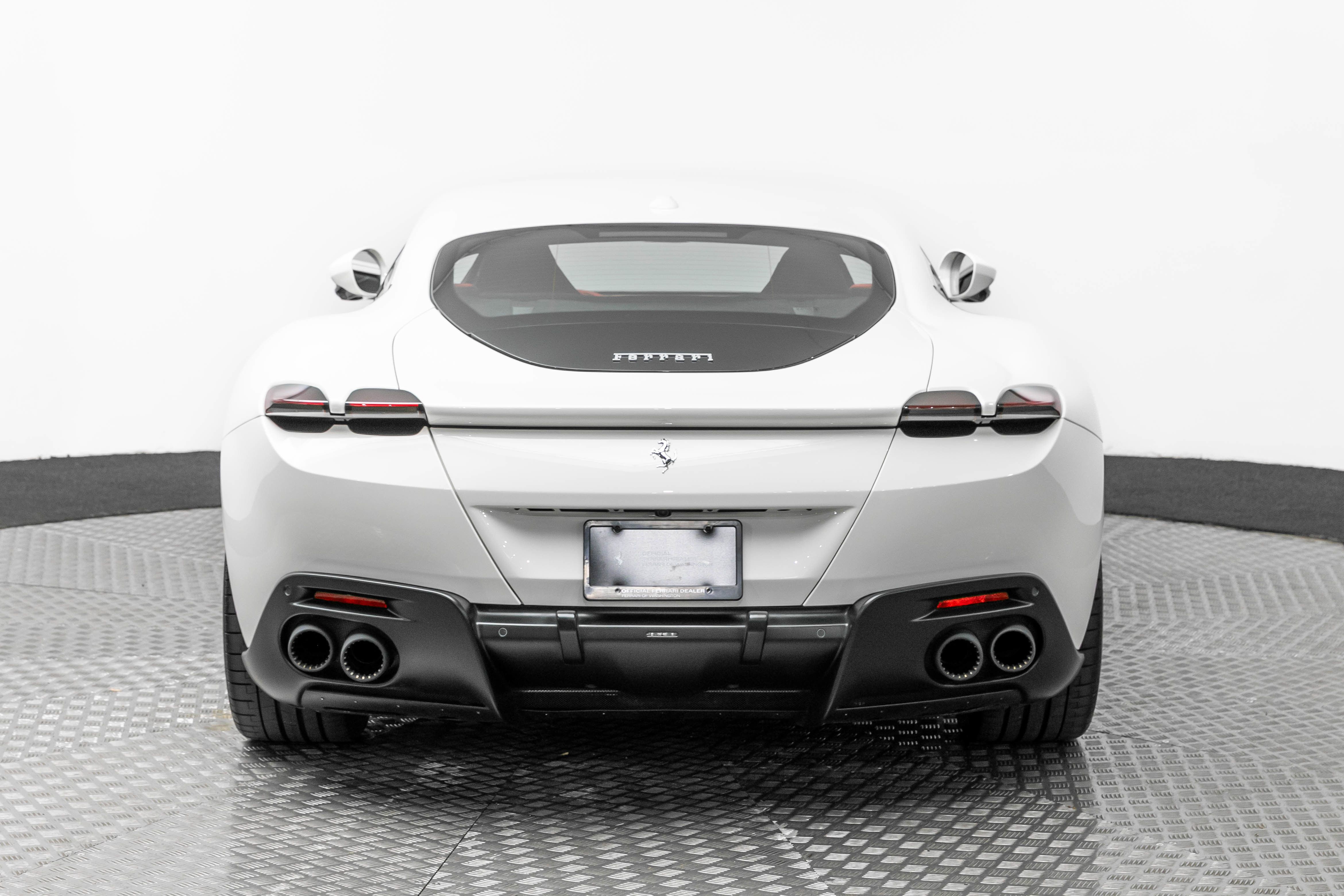 Certified 2022 Ferrari Roma image 8