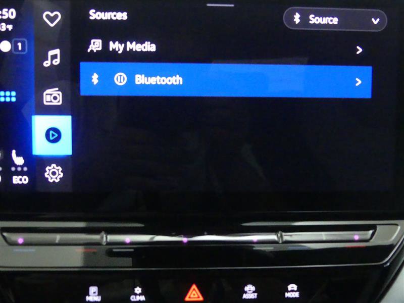 Used 2023 Volkswagen ID.4 Pro image 12