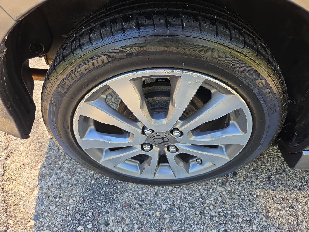 Used 2013 Honda Fit Sport image 17