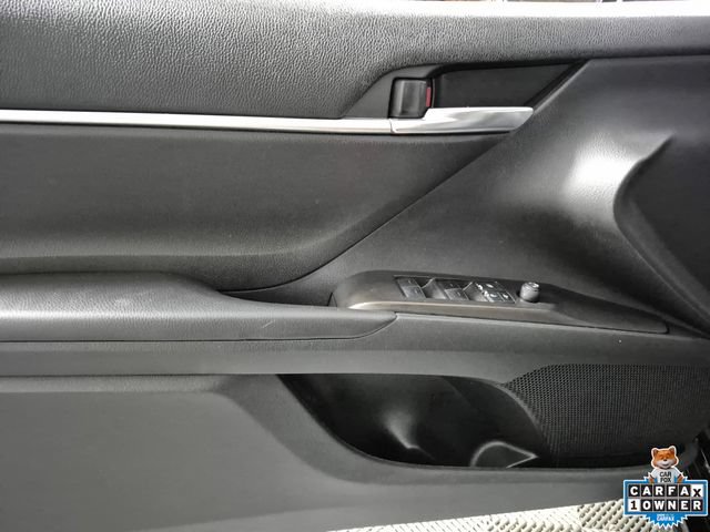 Certified 2022 Toyota Camry SE w/ Cold Weather Package FWD image 15