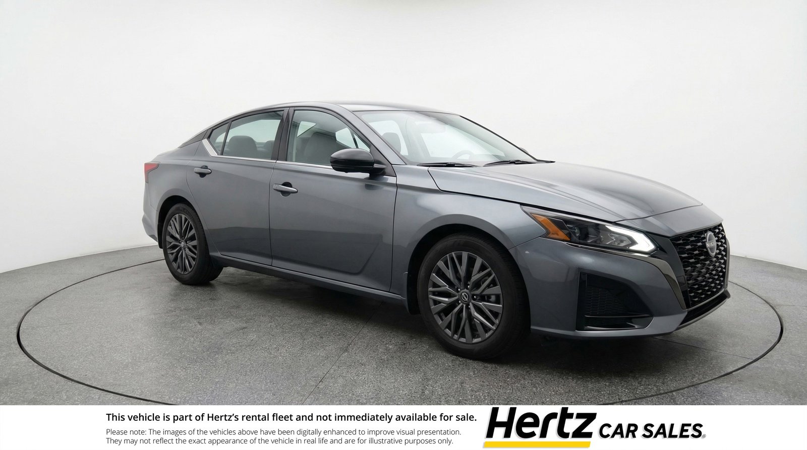 Used 2025 Nissan Altima 2.5 SV image 1