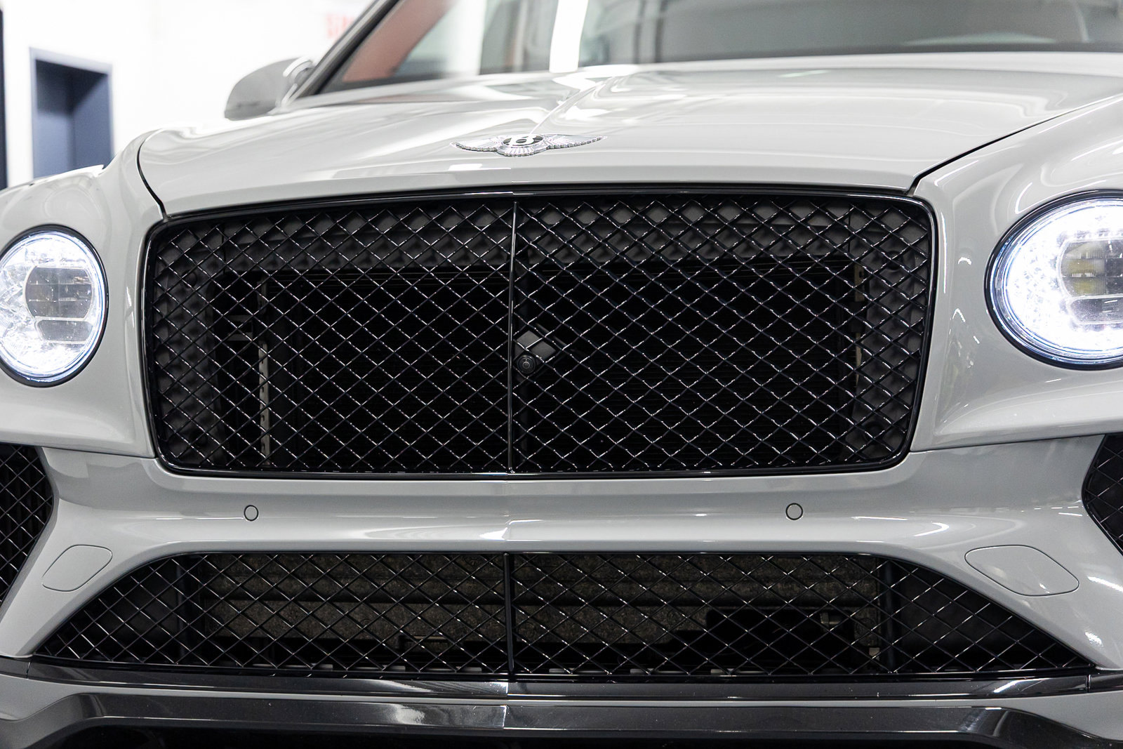 Used 2022 Bentley Bentayga image 8