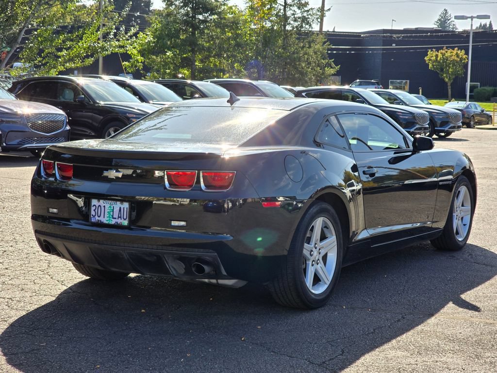Used 2012 Chevrolet Camaro LT RWD image 5