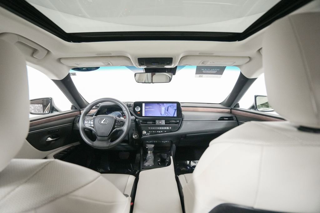 Certified 2023 Lexus ES 300h w/ Premium Package FWD image 15