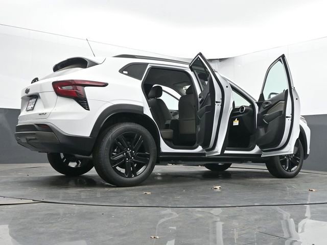New 2026 Chevrolet Trax ACTIV FWD image 71