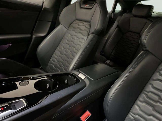 Used 2023 Audi RS e-tron GT w/ Carbon Performance Package AWD/4WD image 58