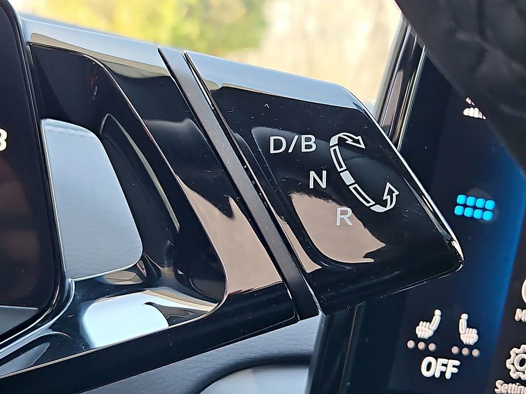 Certified 2023 Volkswagen ID.4 Pro S AWD/4WD image 19