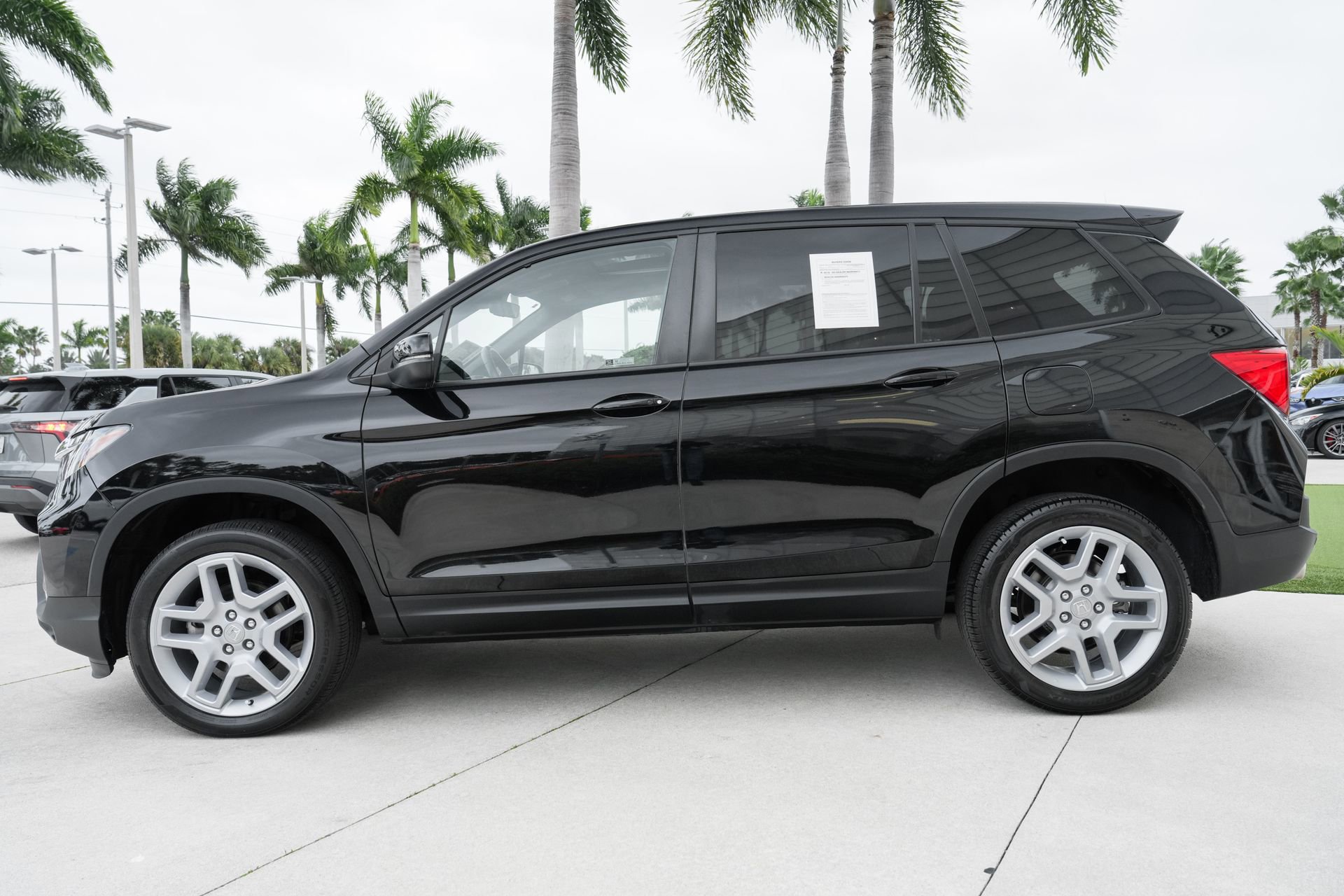 Used 2024 Honda Passport EX-L image 21