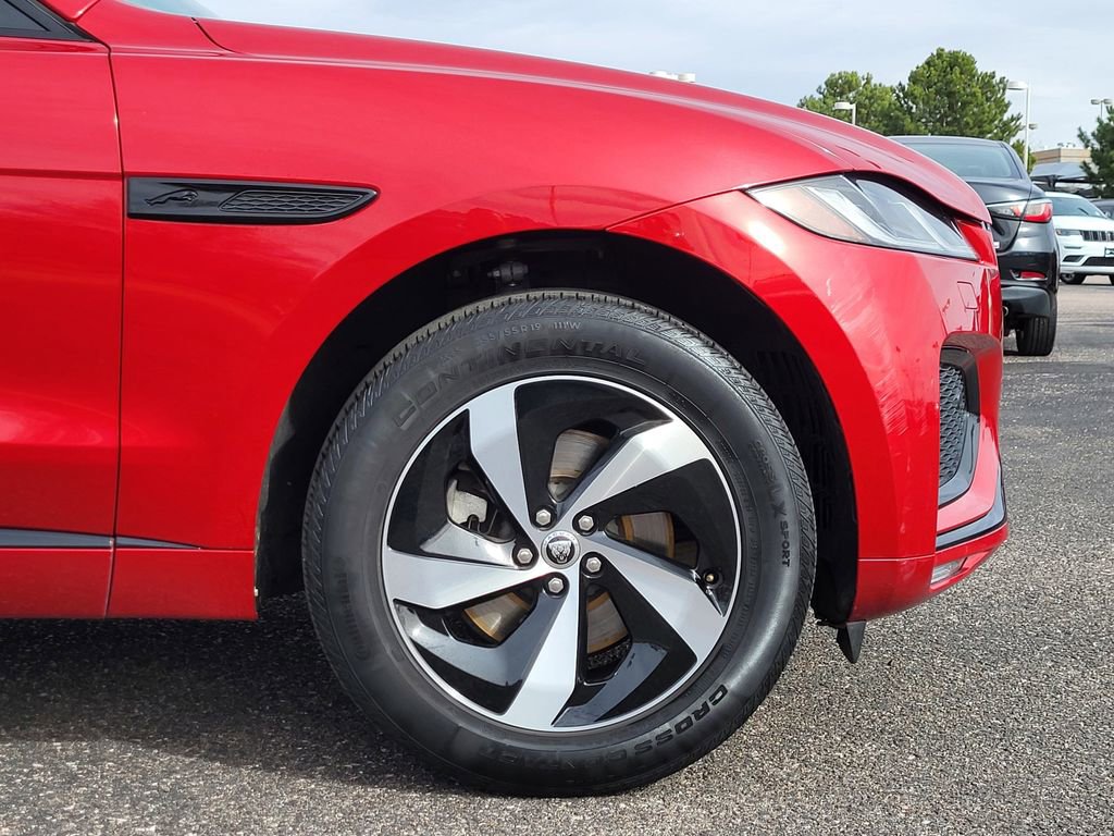 Used 2024 Jaguar F-PACE R-Dynamic S AWD/4WD image 29
