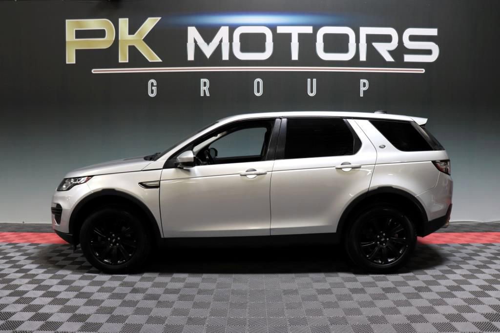 Used 2019 Land Rover Discovery Sport SE image 3