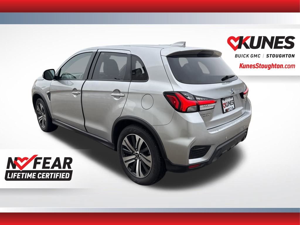 Used 2022 Mitsubishi Outlander Sport SE image 9