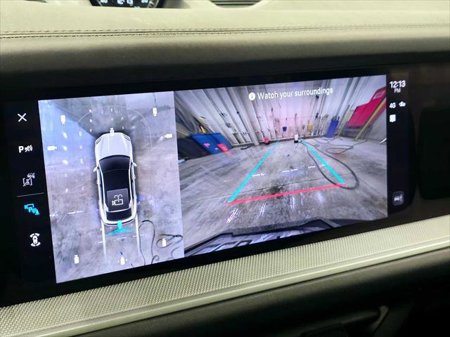 Used 2024 Porsche Cayenne Coupe image 32