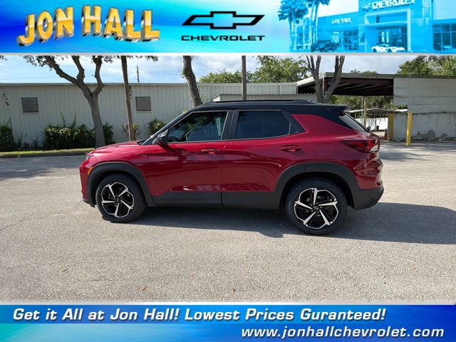 Used 2021 Chevrolet TrailBlazer RS w/ Technology Package FWD image 4