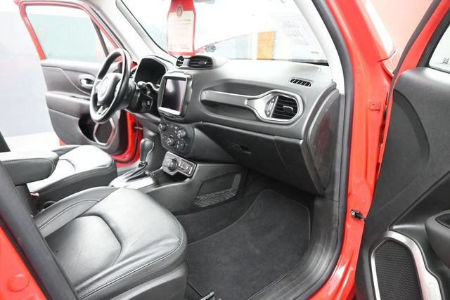 Used 2021 Jeep Renegade Limited AWD/4WD image 24