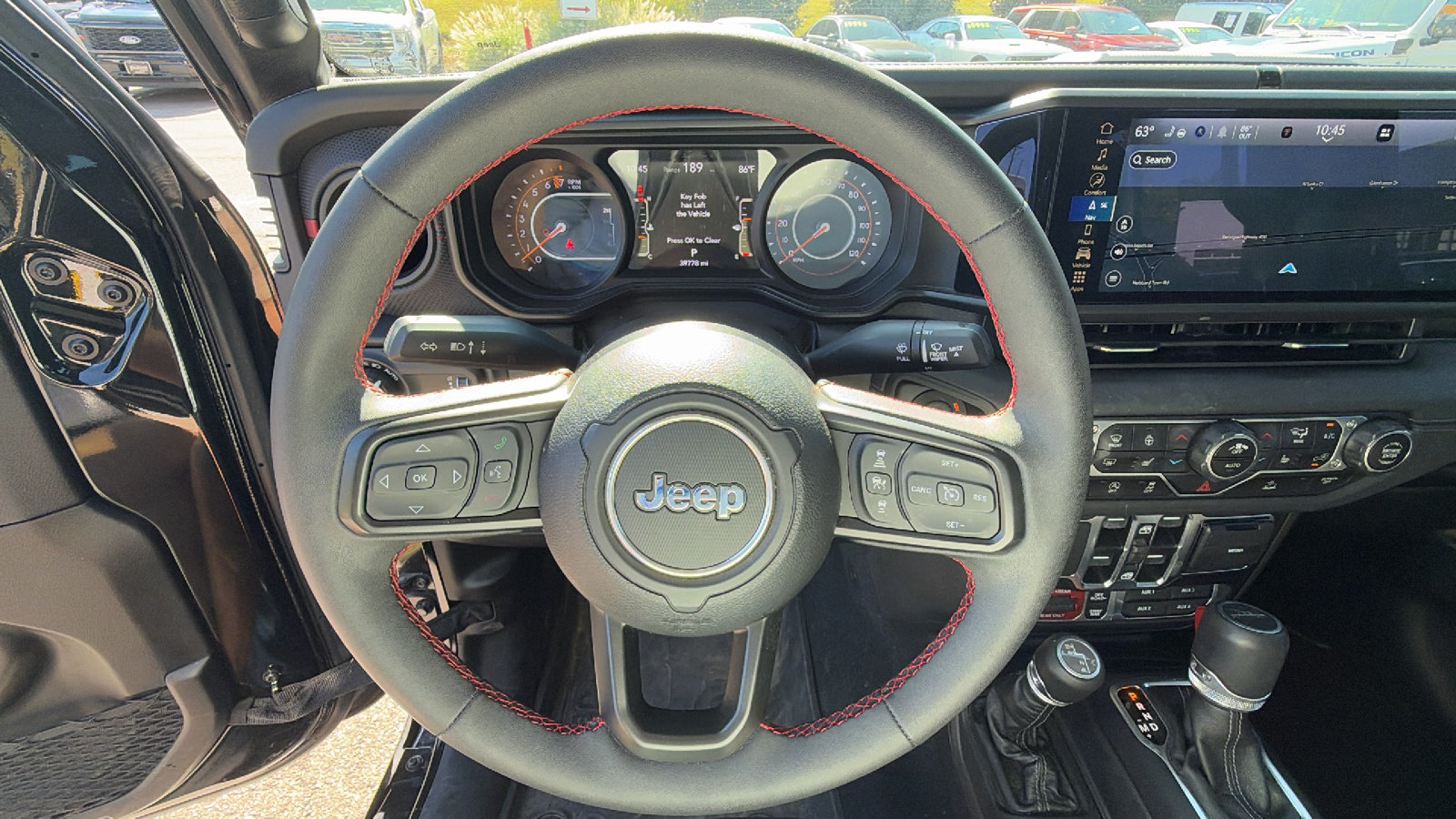 Used 2024 Jeep Gladiator Rubicon w/ Technology Group AWD/4WD image 26