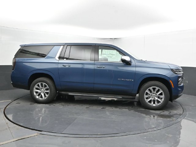 New 2026 Chevrolet Suburban Premier w/ Sun And Tow Package AWD/4WD image 3