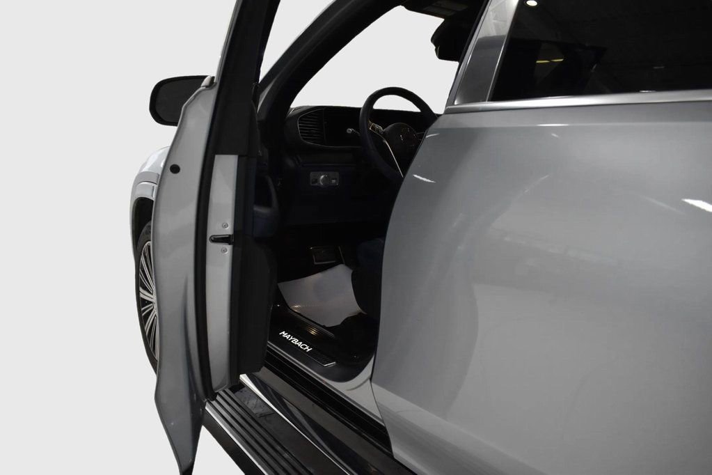 Certified 2026 Mercedes-Benz Maybach GLS 600 4MATIC image 35