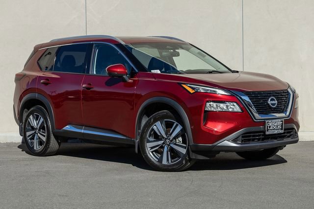 Used 2023 Nissan Rogue SL w/ SL Premium Package image 16