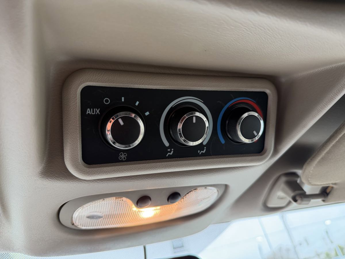 Used 2012 Chevrolet Express 1500 image 54