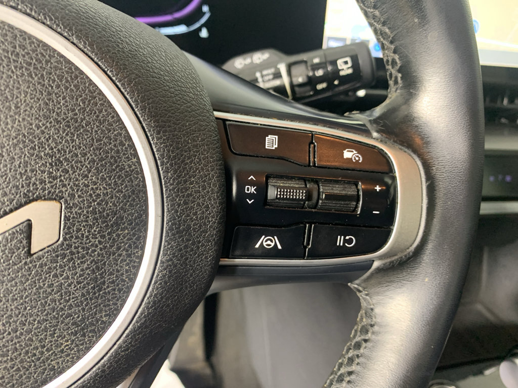 Used 2023 Kia Sportage EX FWD image 19
