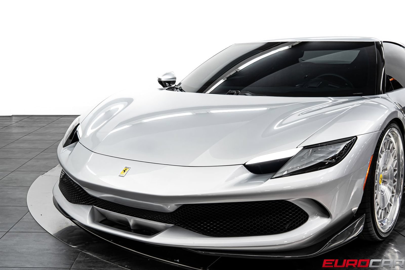 Used 2022 Ferrari 296 GTB RWD image 16