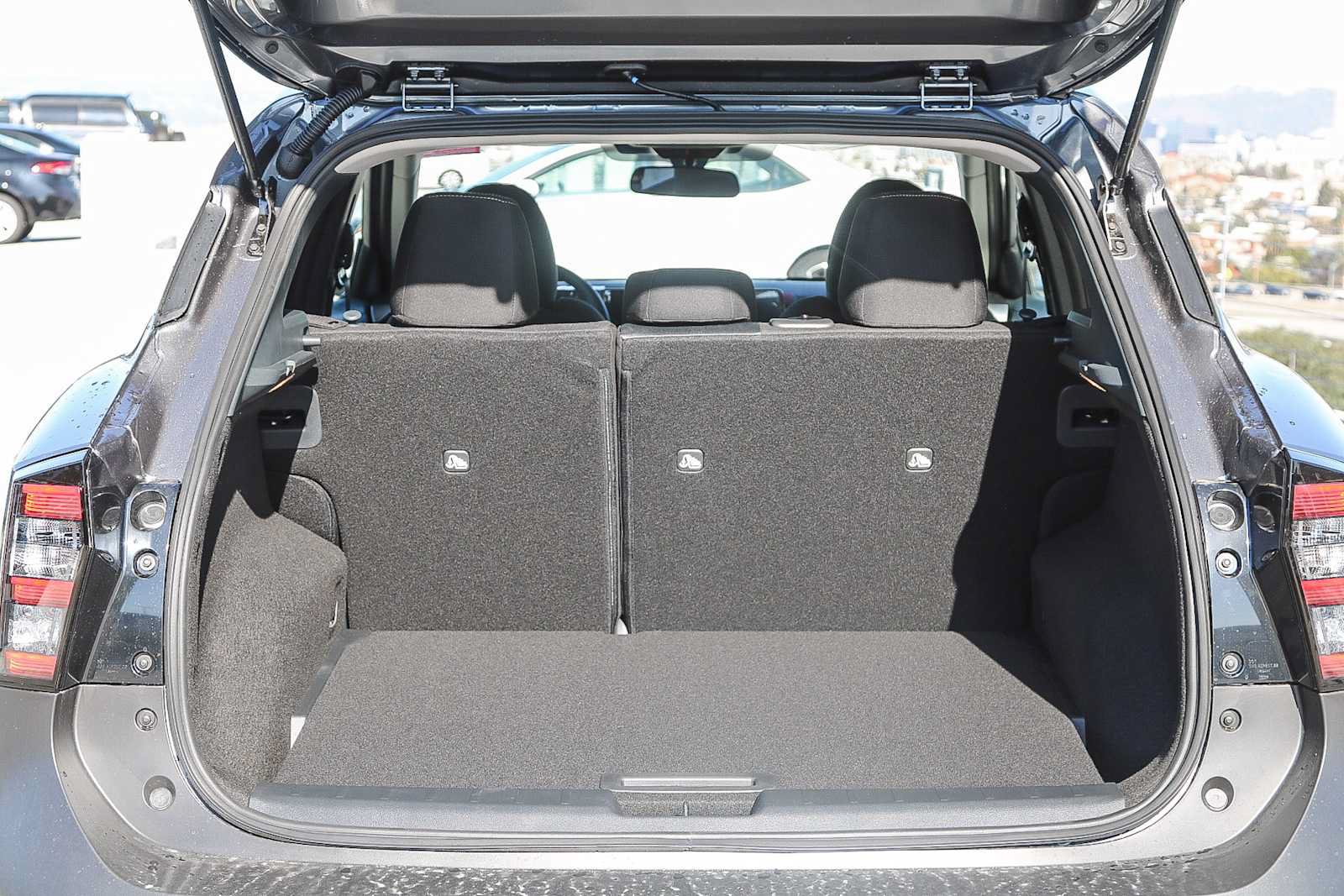 New 2025 Nissan Kicks SV FWD image 12