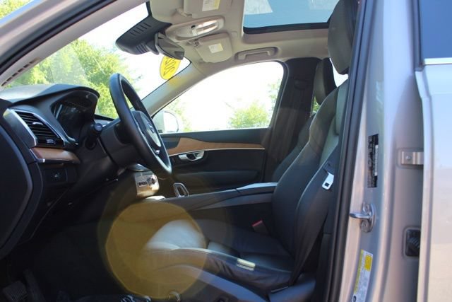 Certified 2023 Volvo XC90 B6 Plus w/ Protection Package Premier AWD/4WD image 24