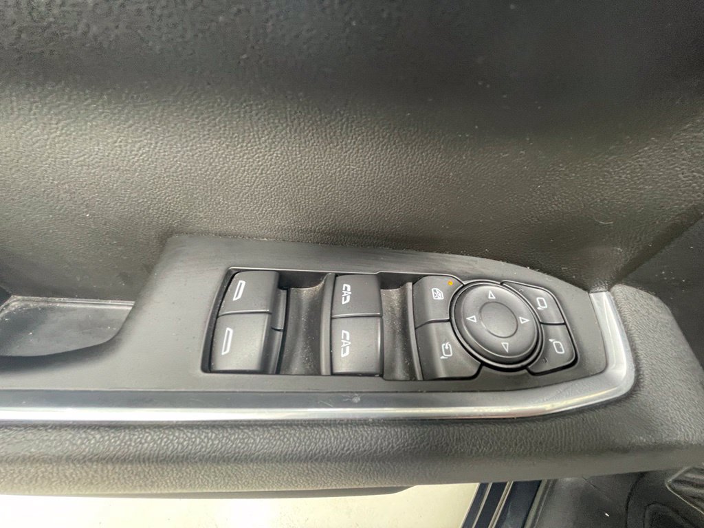 Used 2026 GMC Sierra 1500 SLT AWD/4WD image 25