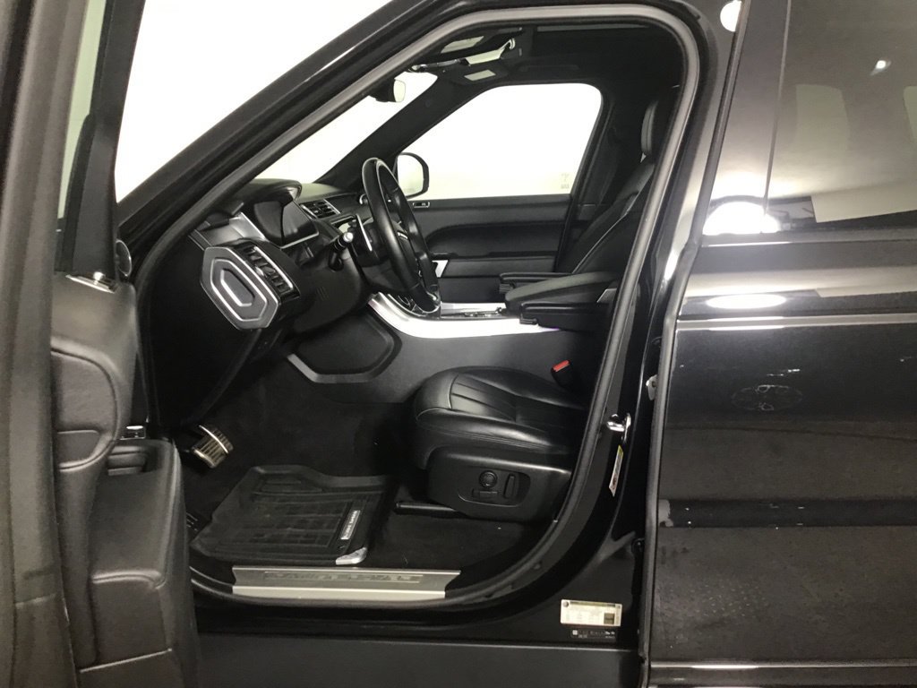 Used 2022 Land Rover Range Rover Sport HSE Silver Edition AWD/4WD image 5