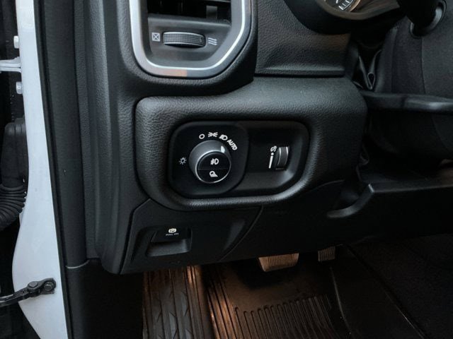 Used 2025 RAM 1500 Big Horn image 25