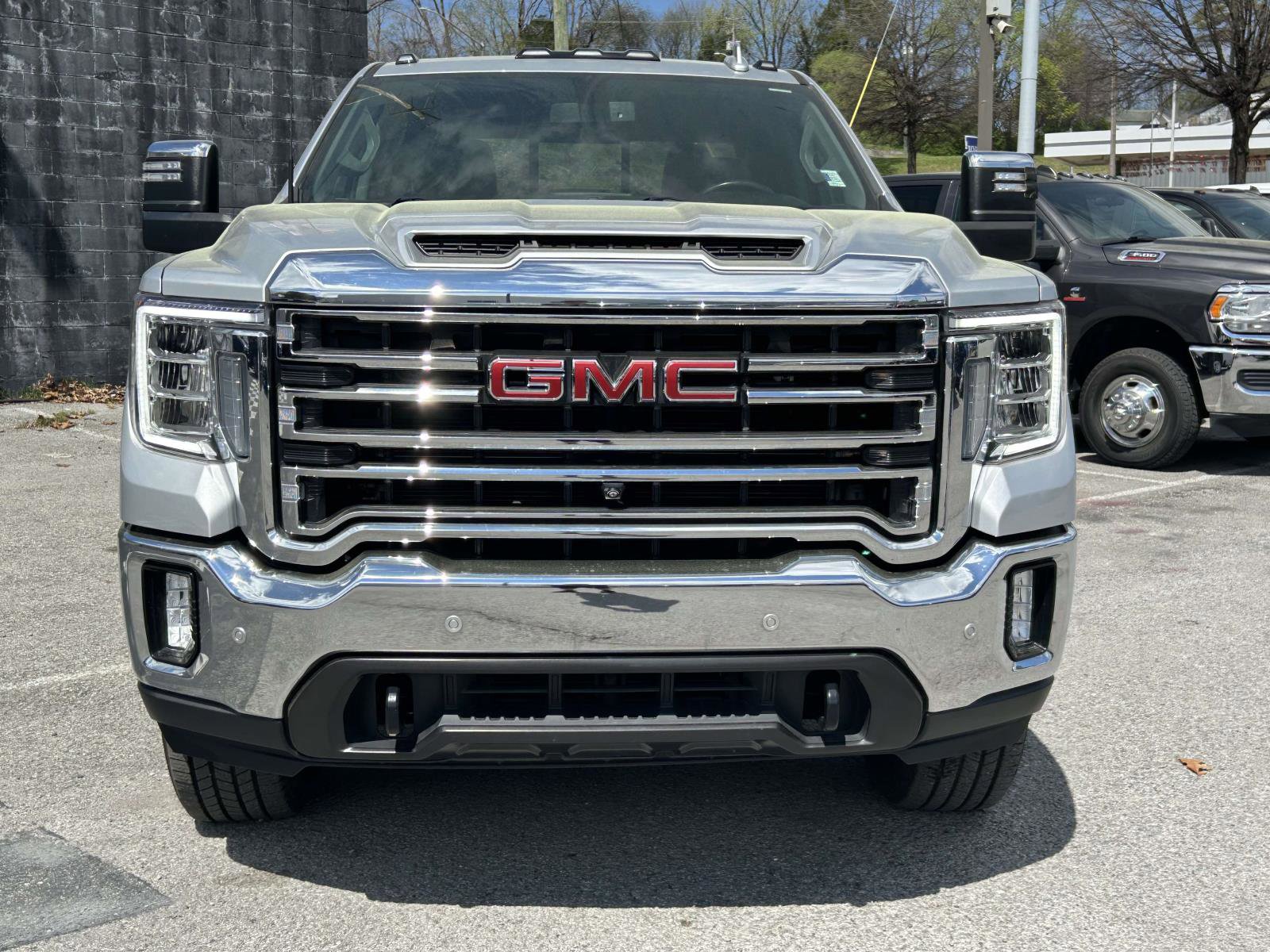 Used 2021 GMC Sierra 2500 SLT w/ SLT Premium Package image 8